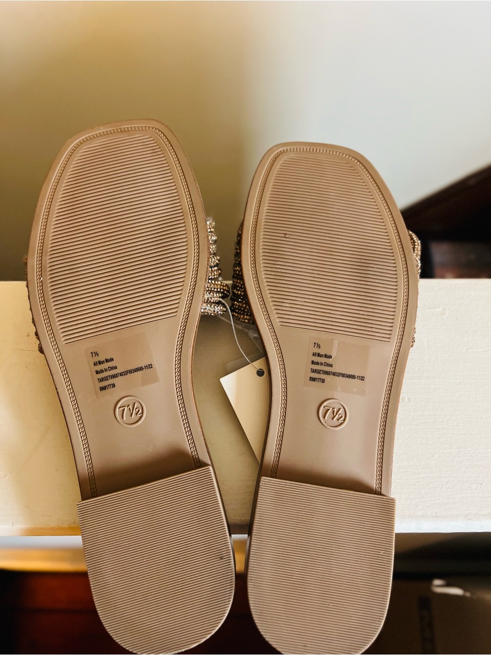 A New Day lilana Gold Slip On Travel Sandals - Picture 6 of 6